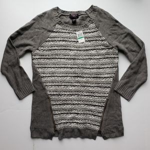 Hooked Up long Sleeve Sweater women sz Large gray